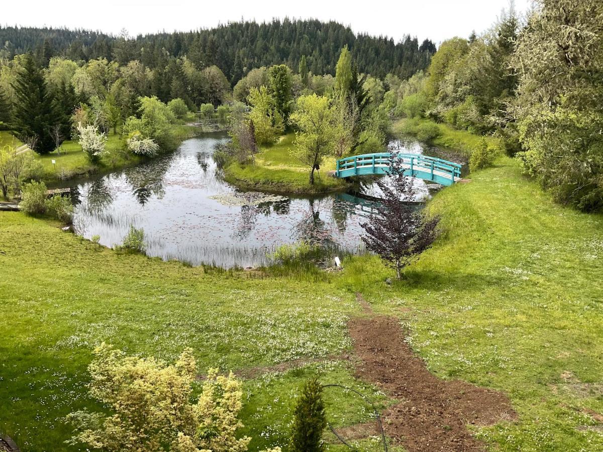 Lakeside Villa 코티지 그로브 외부 사진